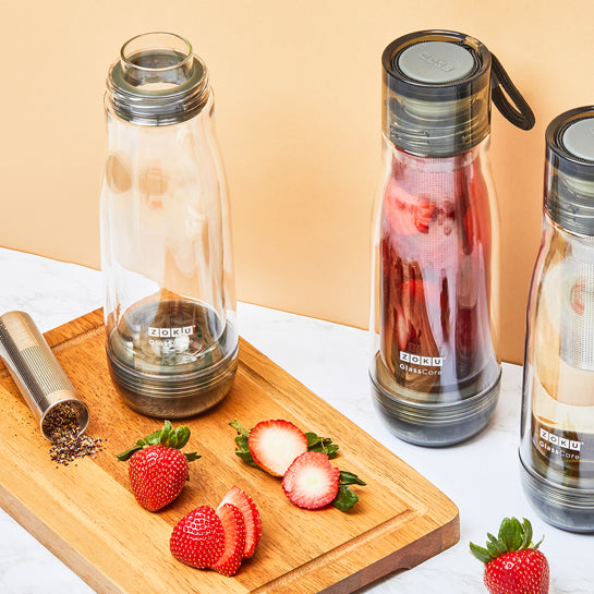 Glass Core Bottle &amp; Tea Infuser - Zoku